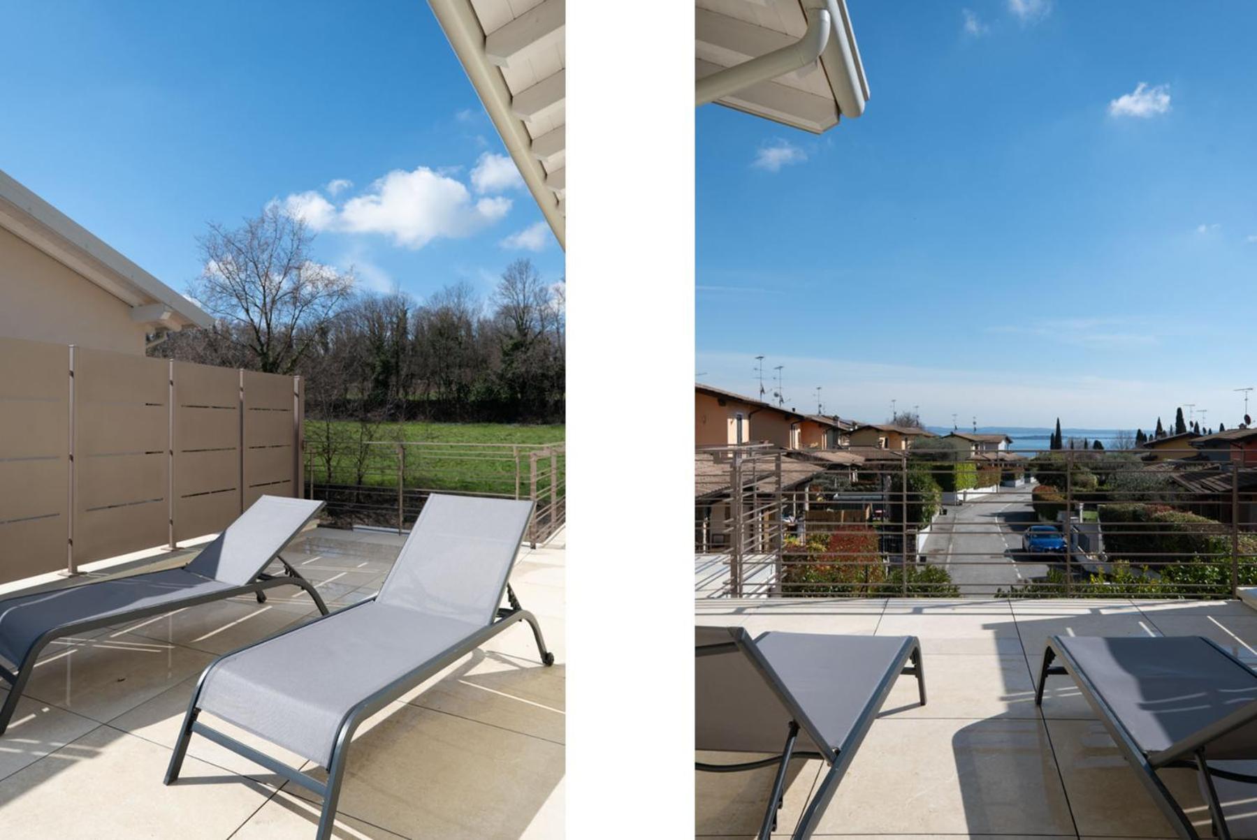 Luxury Villas Gardenia With Private Pool パデンゲ・スル・ガルダ エクステリア 写真